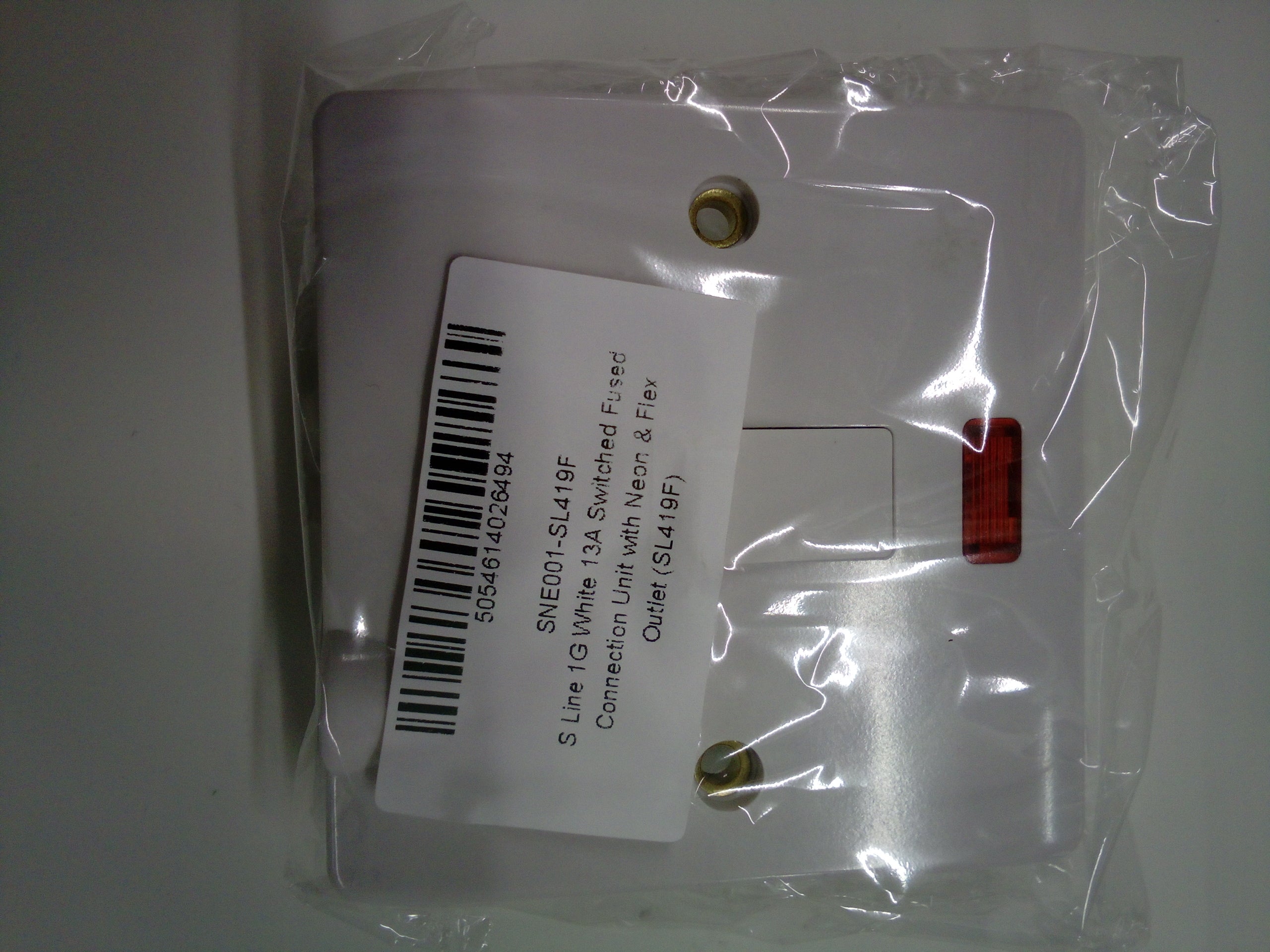 Sline 13A White Switched Connection Unit with Neon Fused & Flex Spur Electric Wall Plate