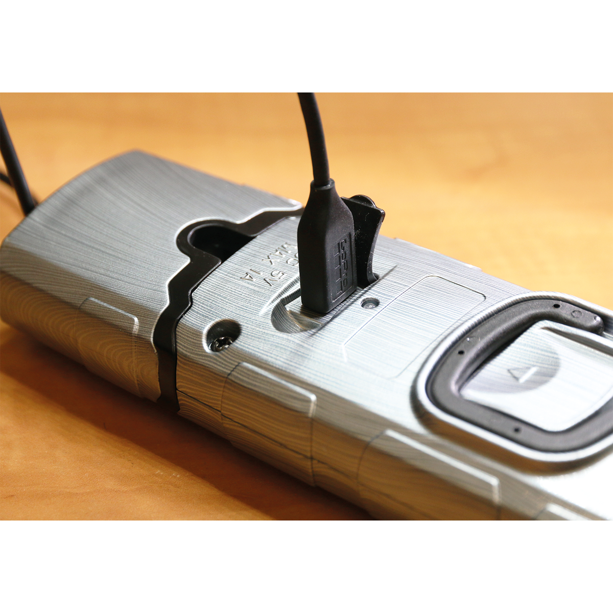 Rechargeable LED 360 Inspection Lamp - Brushed Aluminium