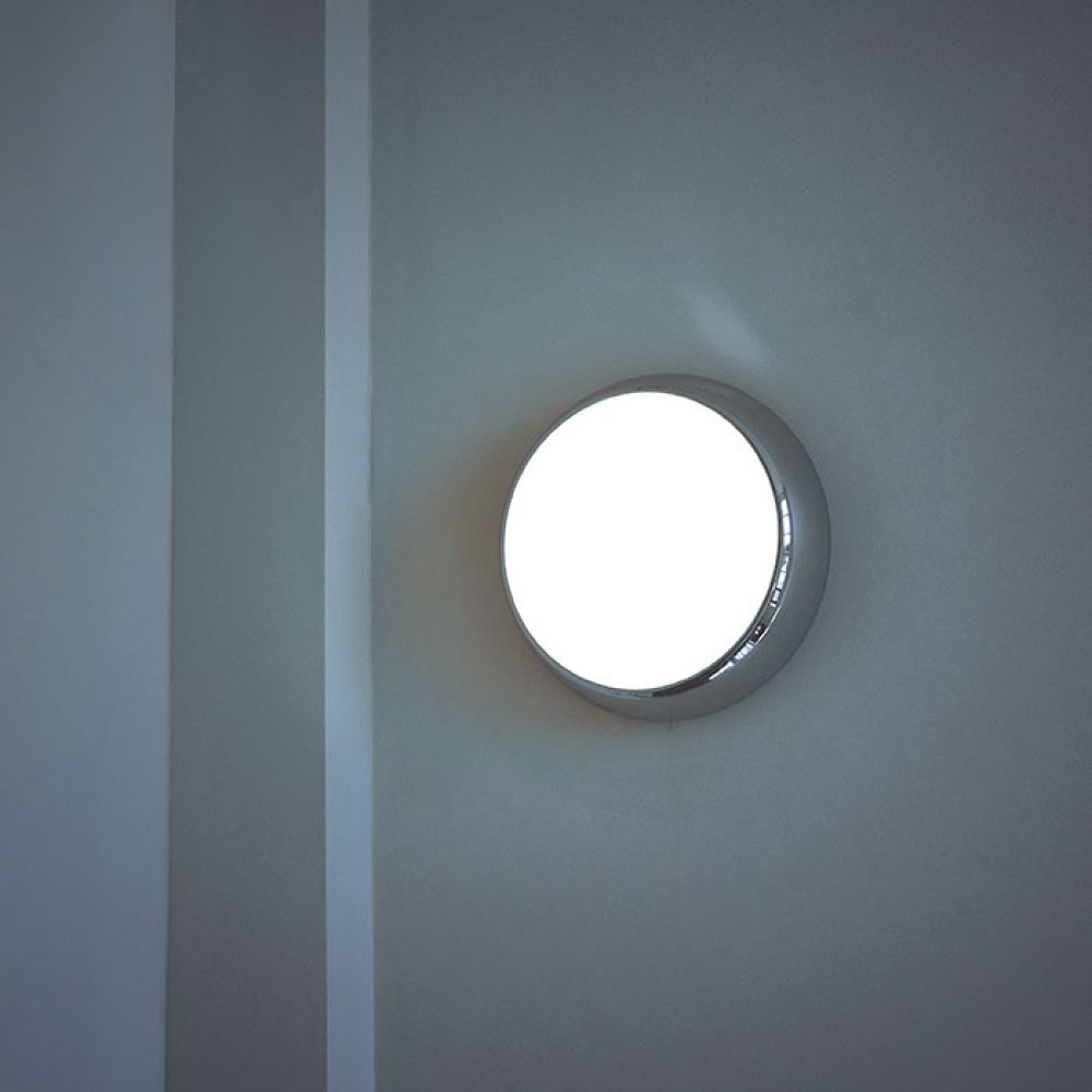 Colour Selectable LED Wall/Ceiling Light - Polished Chrome