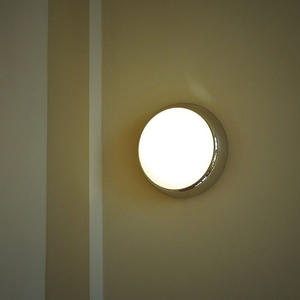 Colour Selectable LED Wall/Ceiling Light - Polished Chrome