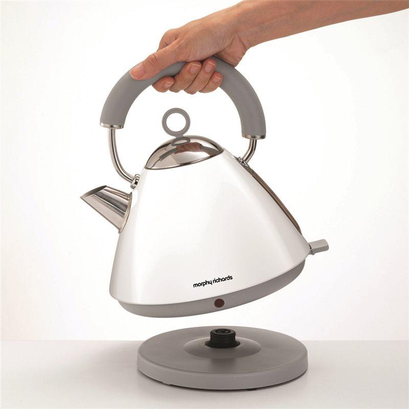 Accents 1.5 Litre Pyramid Kettle, White