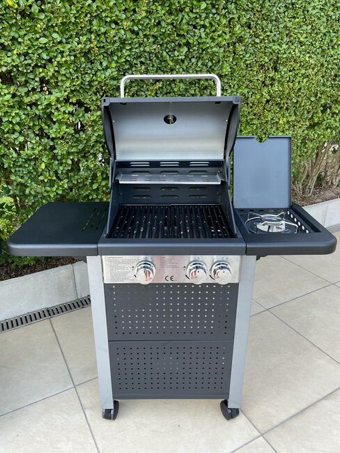 Outdoor Deluxe BBQ 2+1 Side Burner