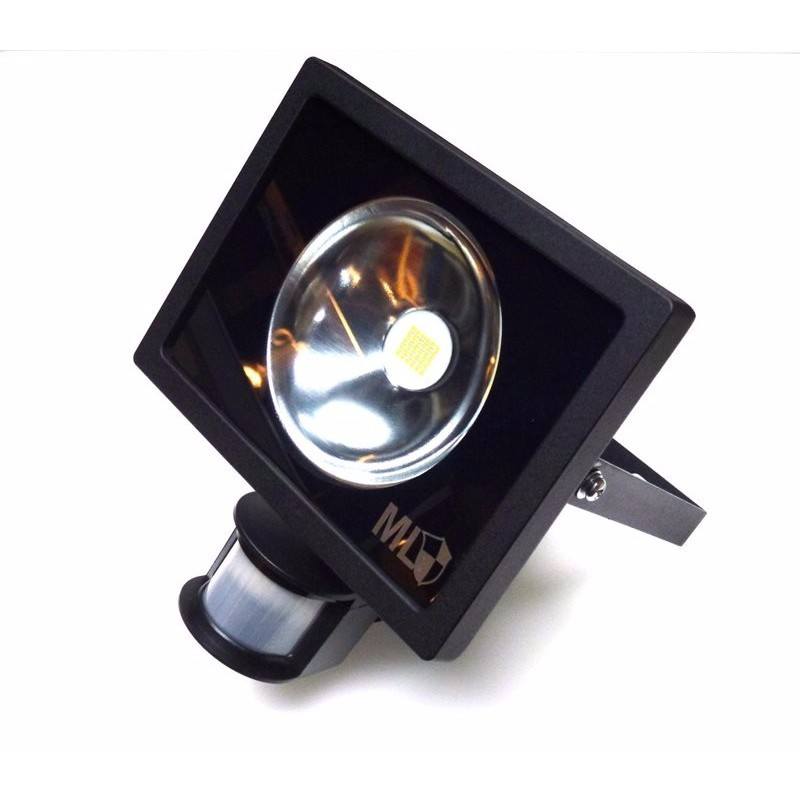 Black LED Energy Saving Die-Cast Aluminium Floodlight With PIR Indoor Outdoor Lighting - 20W