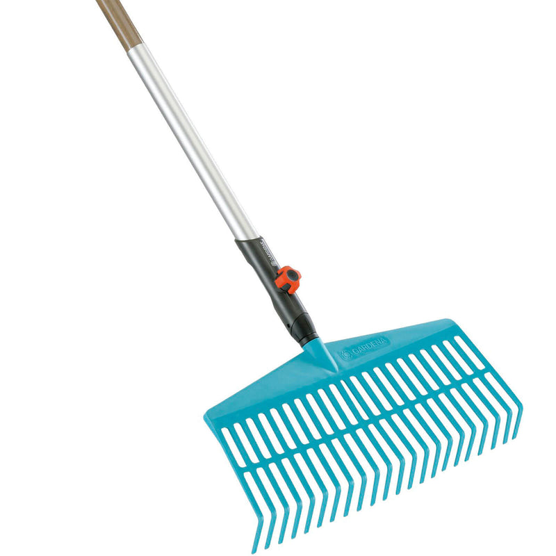 Gardena Combisystem Lawn Rake & 130cm Wooden Handle