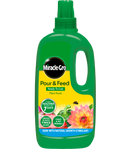 Miracle-Gro Pour & Feed Ready to Use Plant Food 1 litre