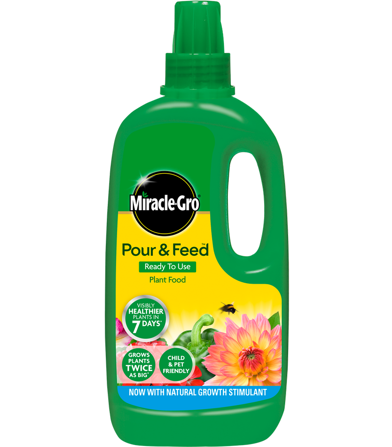 Miracle-Gro Pour & Feed Ready to Use Plant Food 1 litre